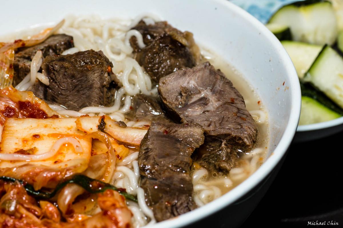 michael-chin-Beef-noodle-soup-with-kimchee